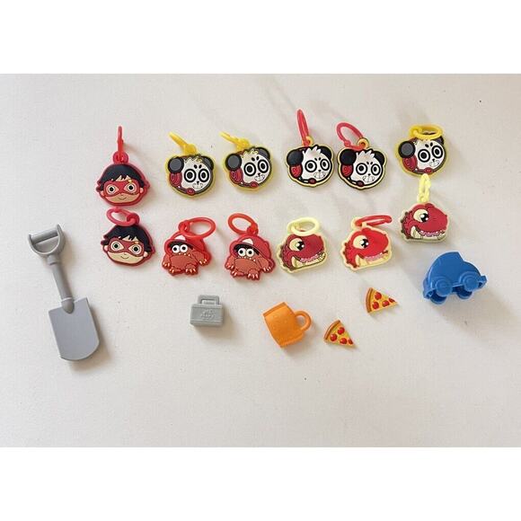 Ryans World Figures Lot Of 30 Ryan’s Toy Characters Figures & Accessories - Picture 10 of 10